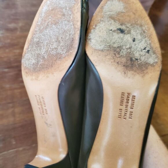 Salvatore Ferragamo heeled shoes size 8.5 AA - Picture 2 of 4